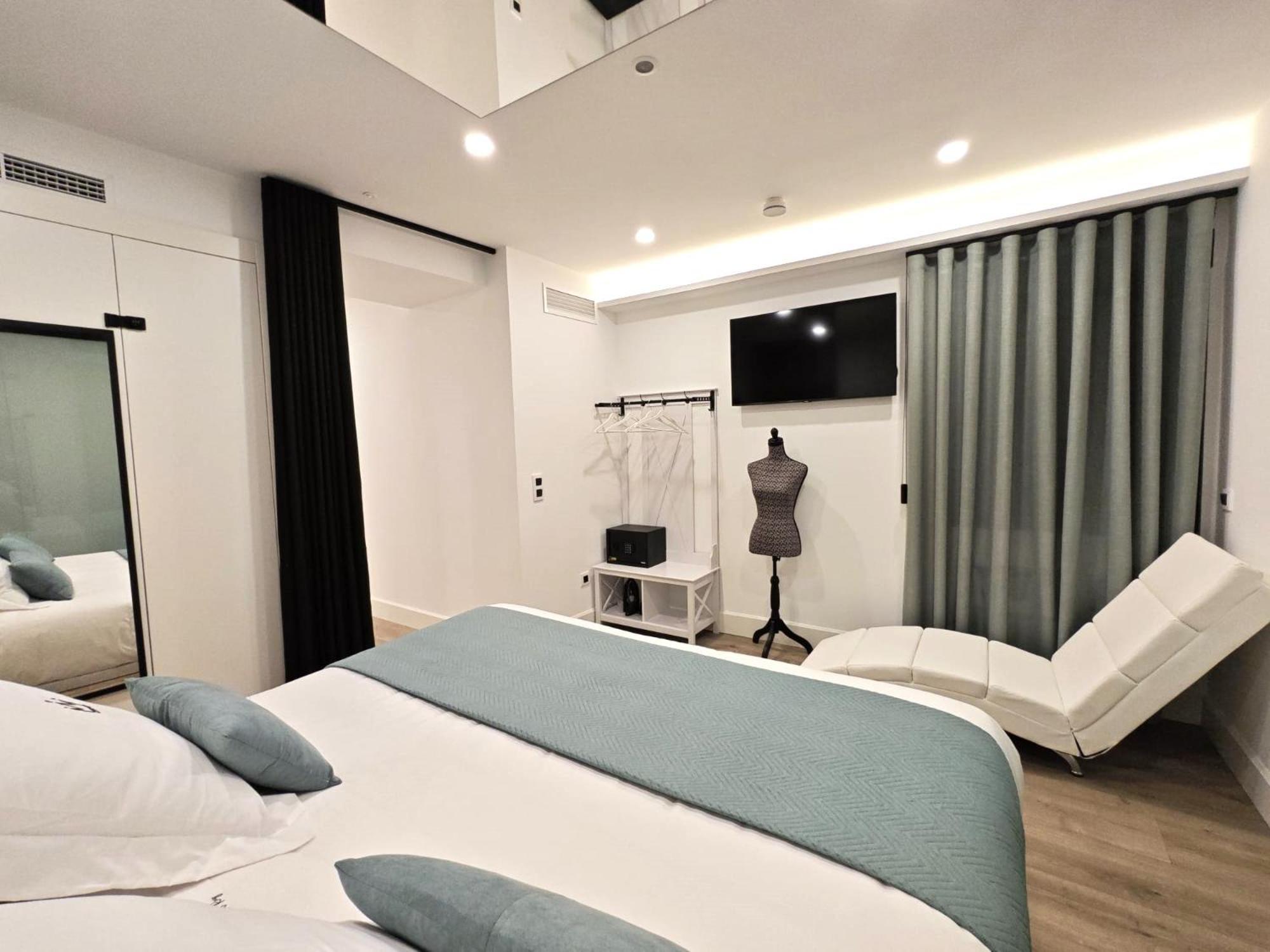 La Parada Del Rey - Luxury Suites Plasencia Dış mekan fotoğraf
