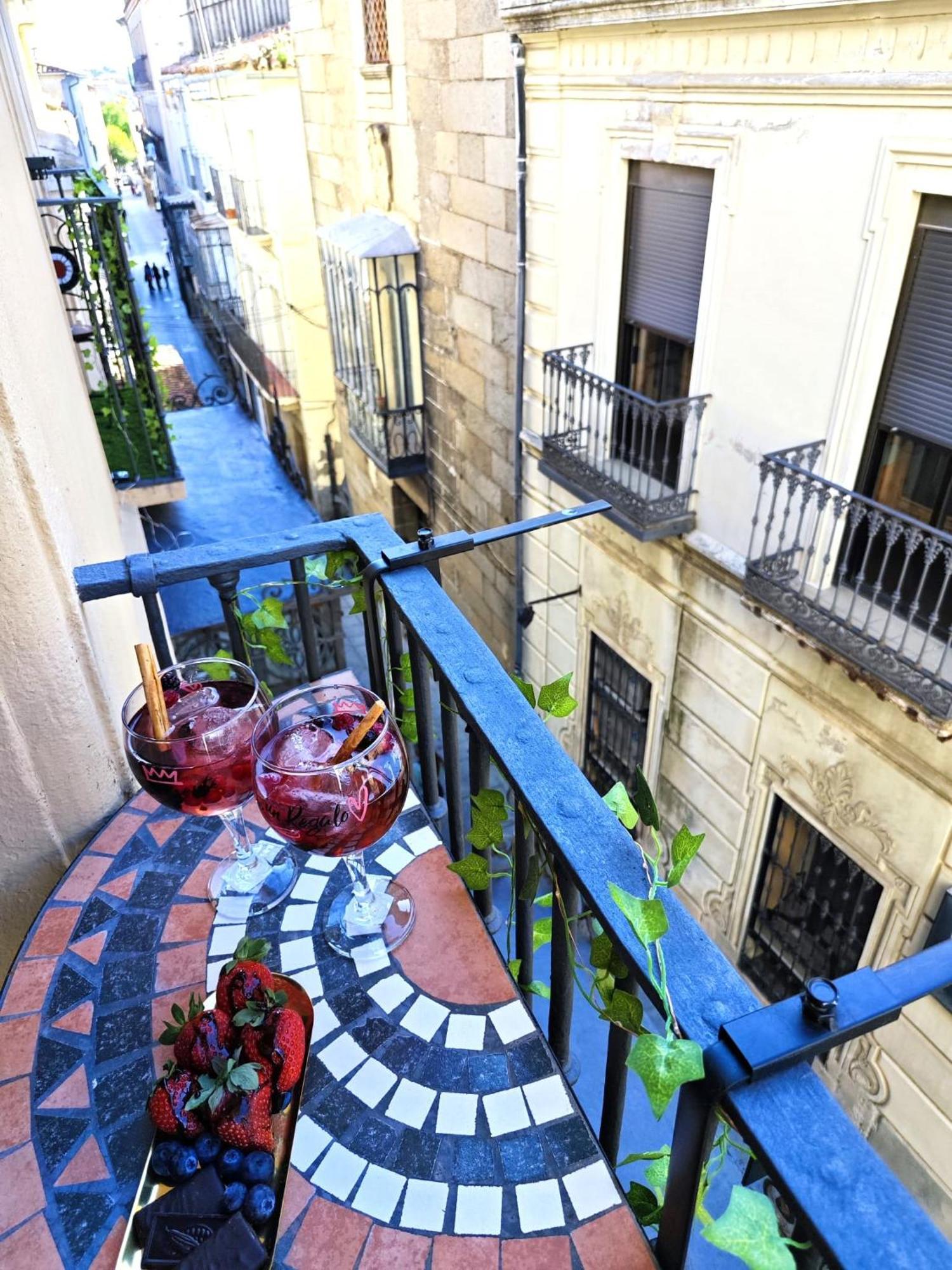 La Parada Del Rey - Luxury Suites Plasencia Dış mekan fotoğraf